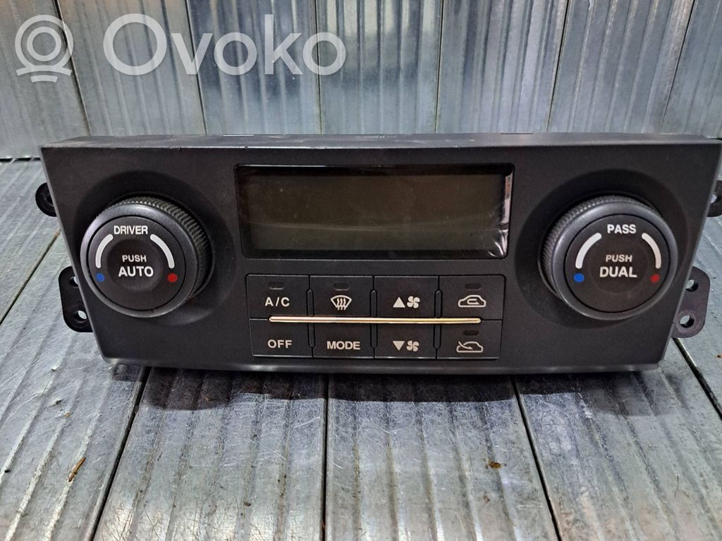 KIA Sorento Climate control unit 