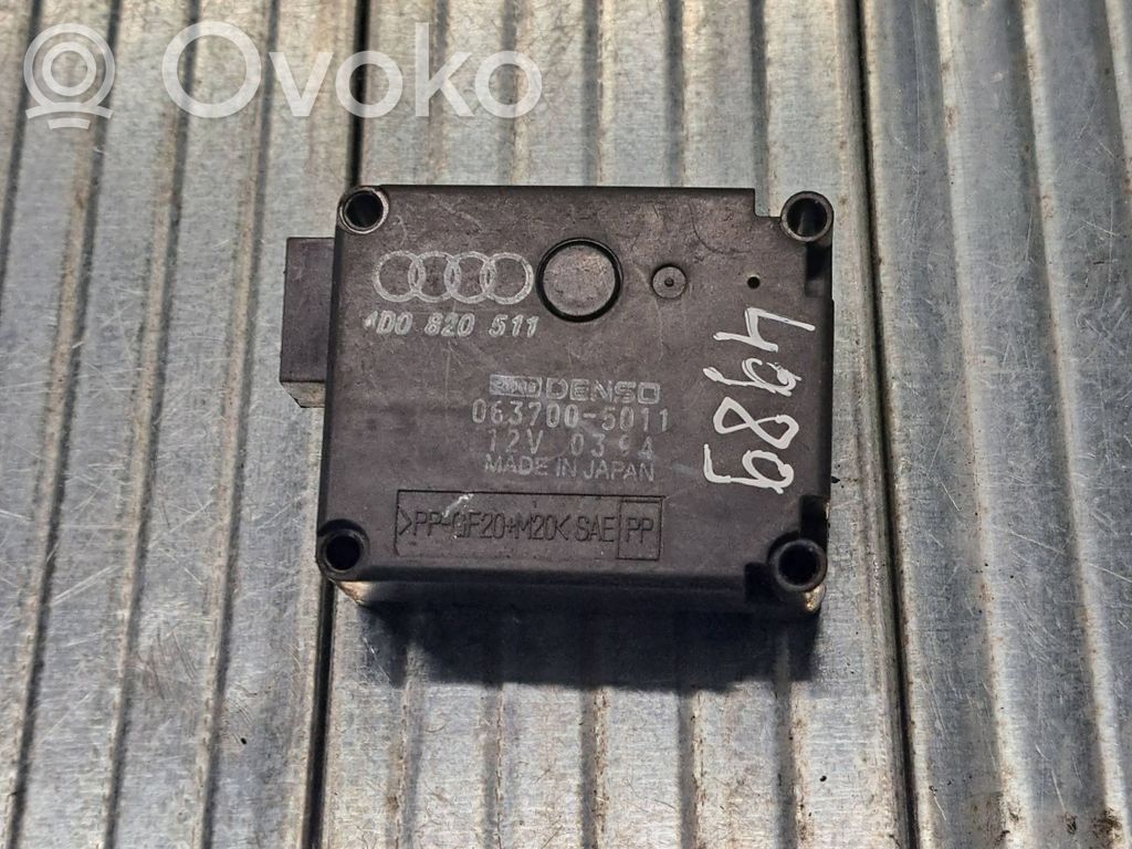 Audi A8 S8 D2 4D Silniczek nagrzewnicy 