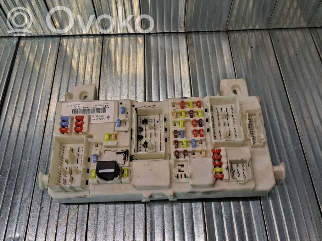 Fuse module   7M5T14A073DF,AC14057,F110F113F135,8M5T14014