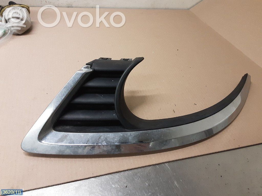 Saab 9-5 Front bumper lower grill 
