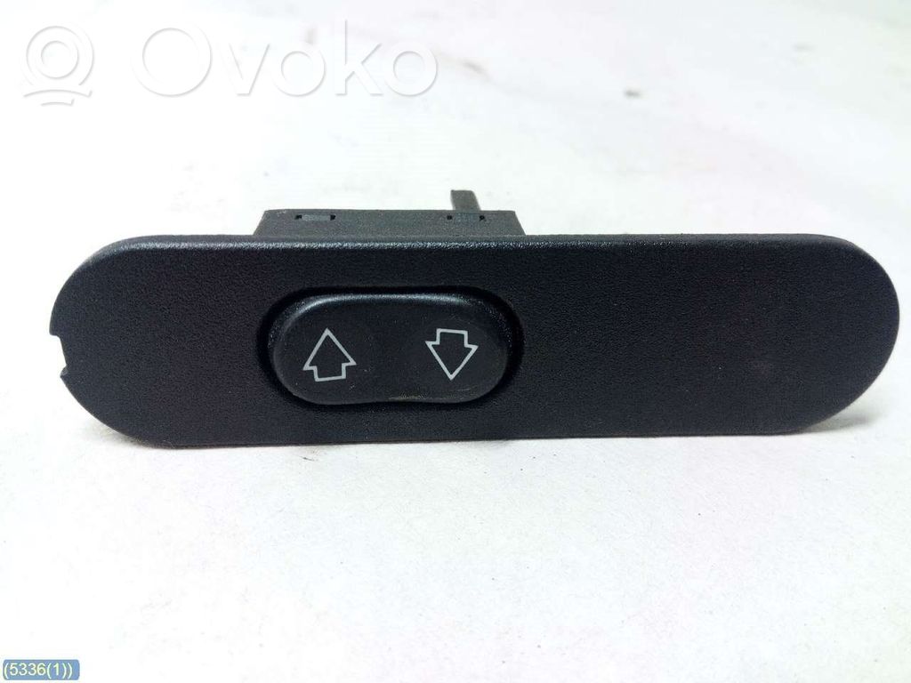 Saab 9000 CS Electric window control switch 
