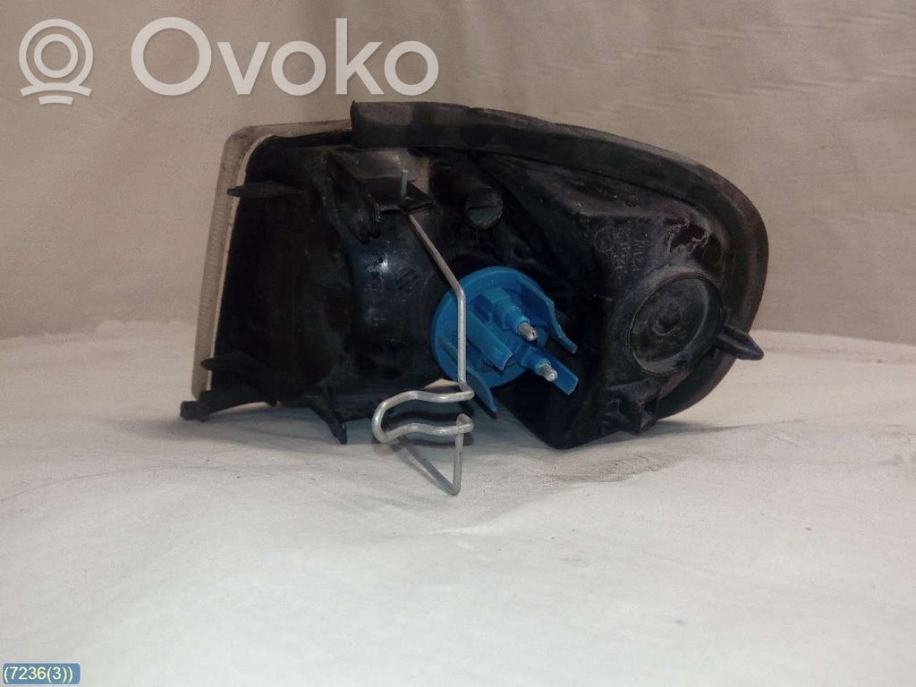 Front indicator light