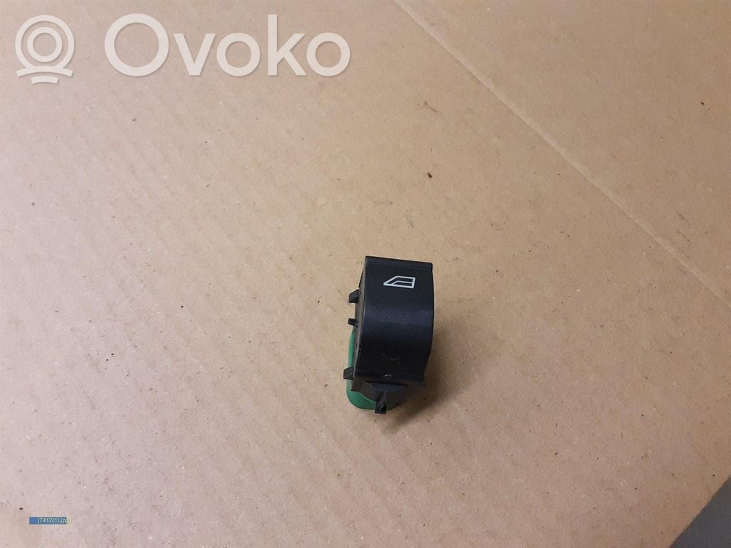 Interruptor del elevalunas eléctrico   AM5T14529BB