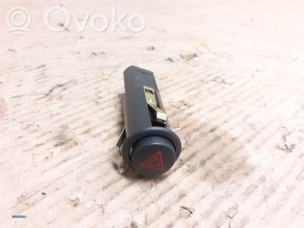 Hazard light switch   4109526