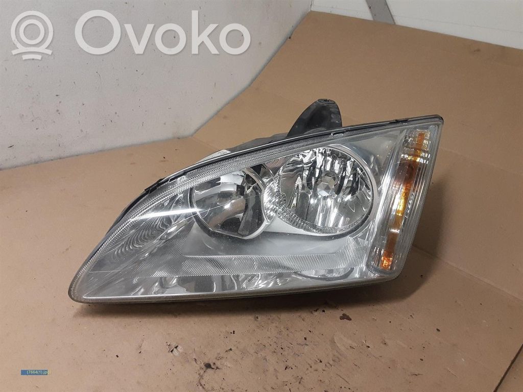 Ford Focus Headlight/headlamp 