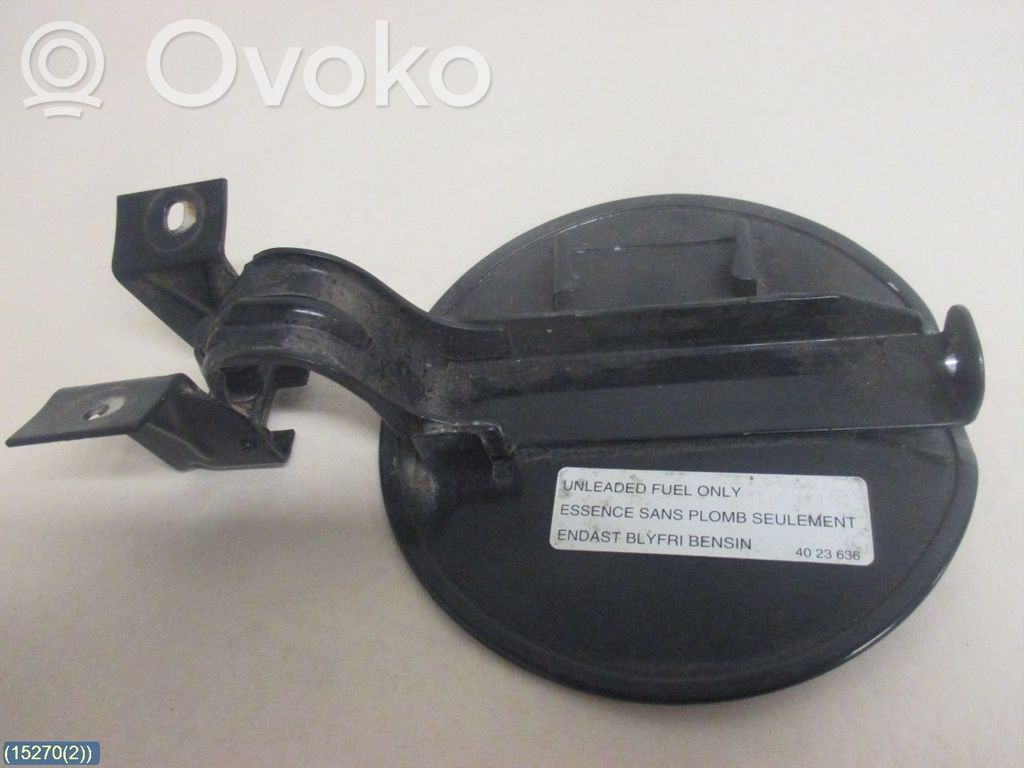 Saab 900 Polttoainesäiliön korkin lukko 