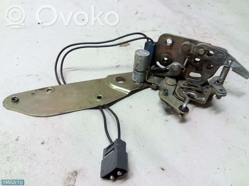 Saab 9000 CS Rear door lock 