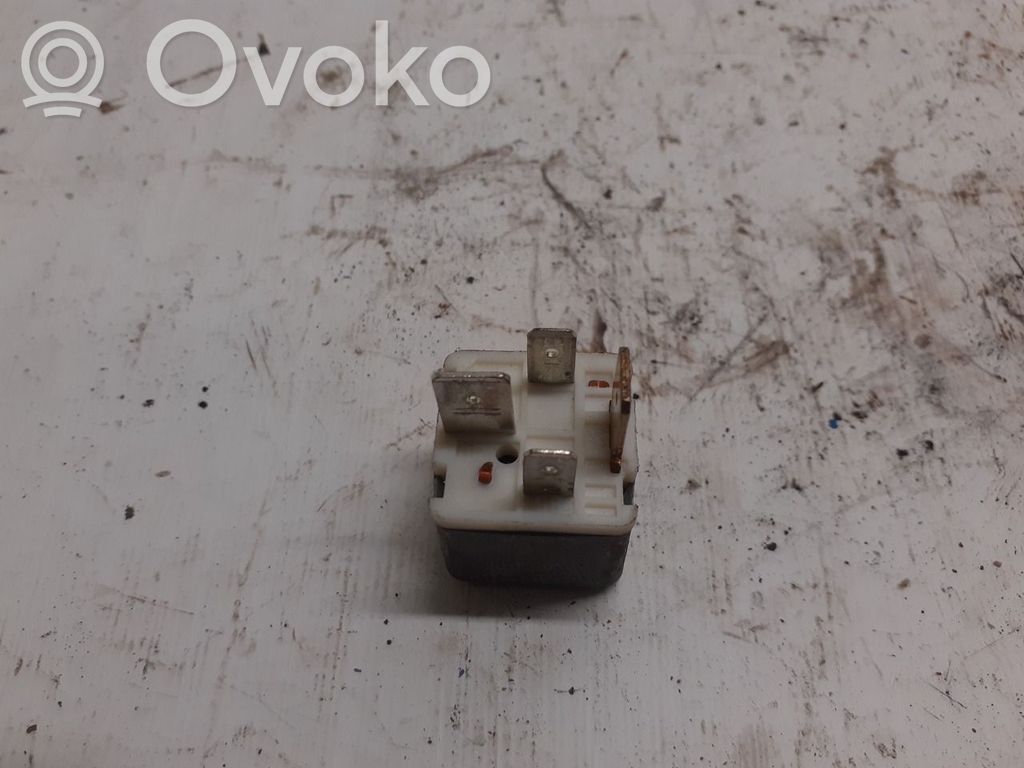 Other relay   9522061