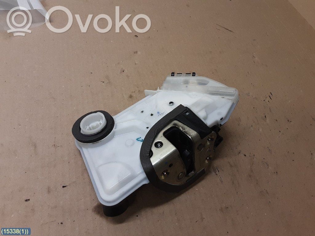 Peugeot 108 Zamek drzwi przednich 