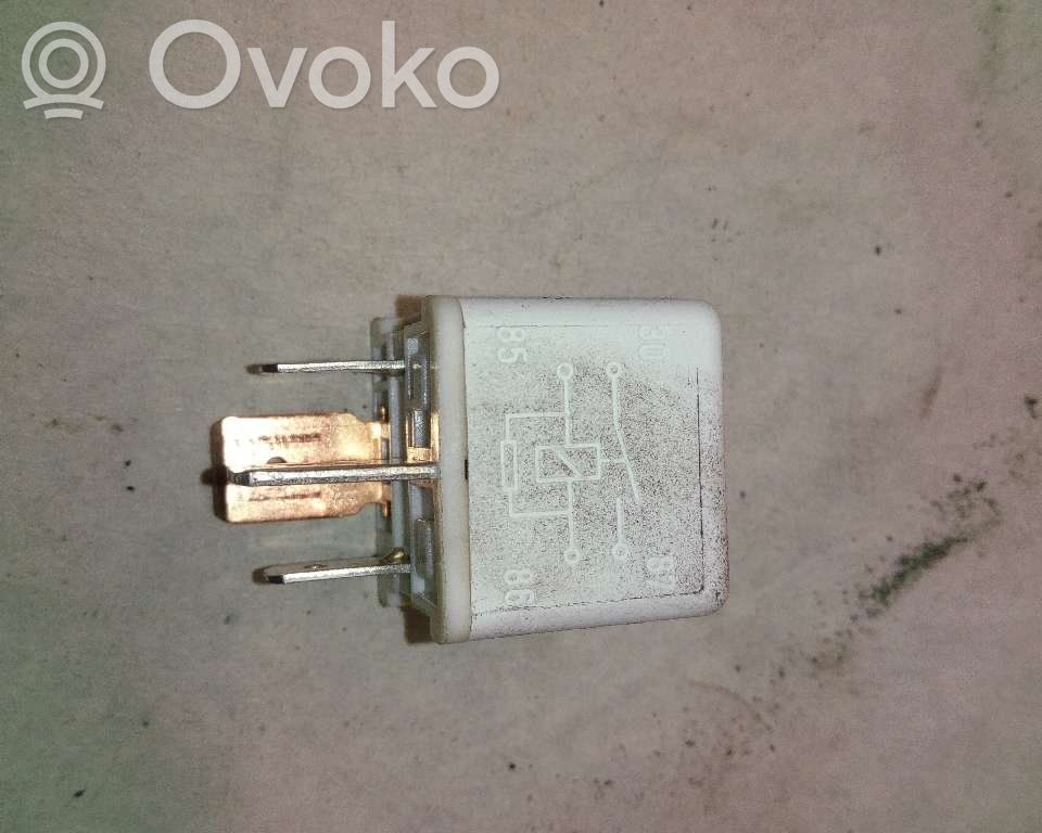 Otros relés   9522061