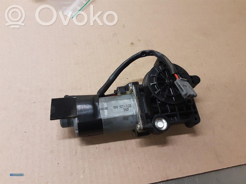 Volvo S90, V90 Motor del regulador de la ventanilla de la puerta delantera 