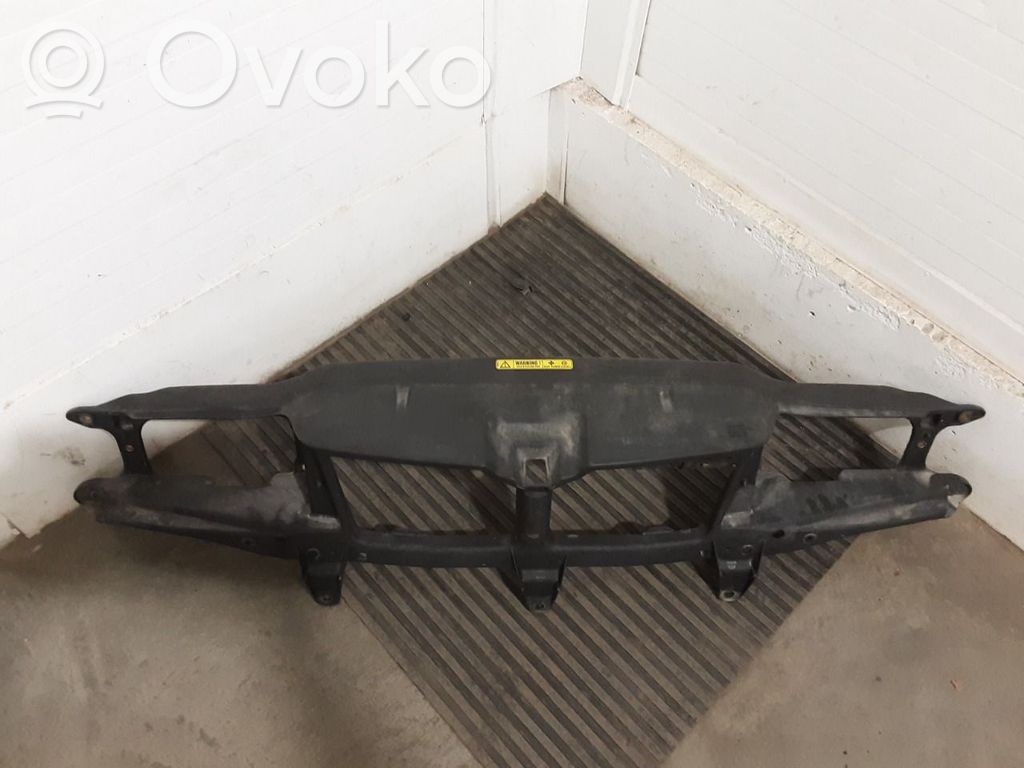 Volvo S70  V70  V70 XC Schlossträger frontträger frontmaske 