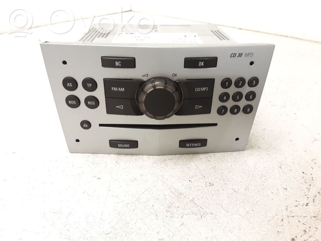 Opel Corsa D Unitate principală radio/CD/DVD/GPS 