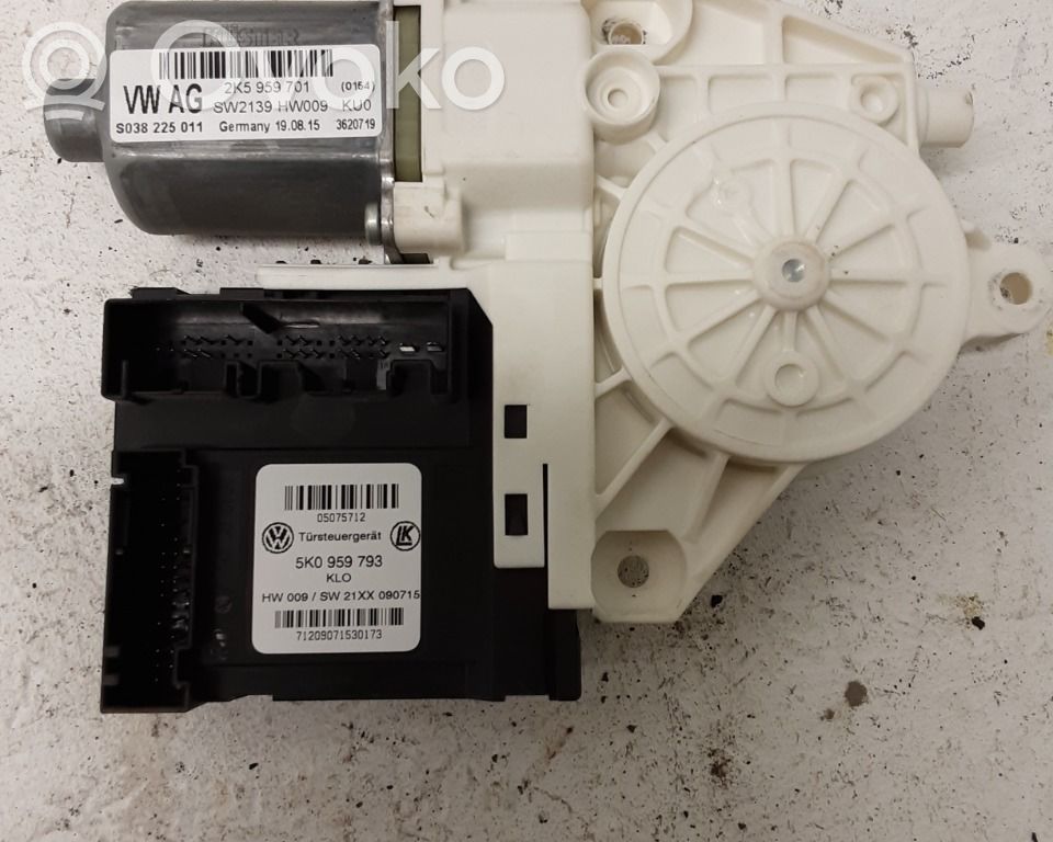 Volkswagen Caddy Silnik regulatora szyby drzwi przednich 