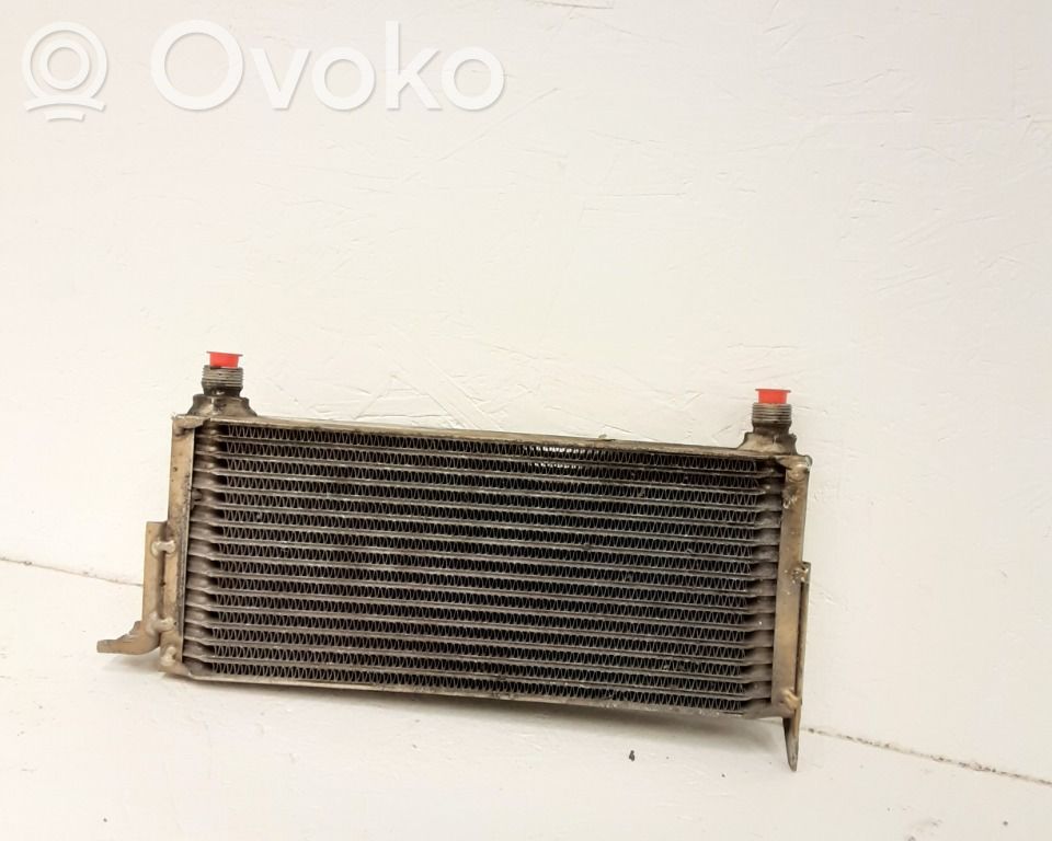 Engine oil radiator   7596018