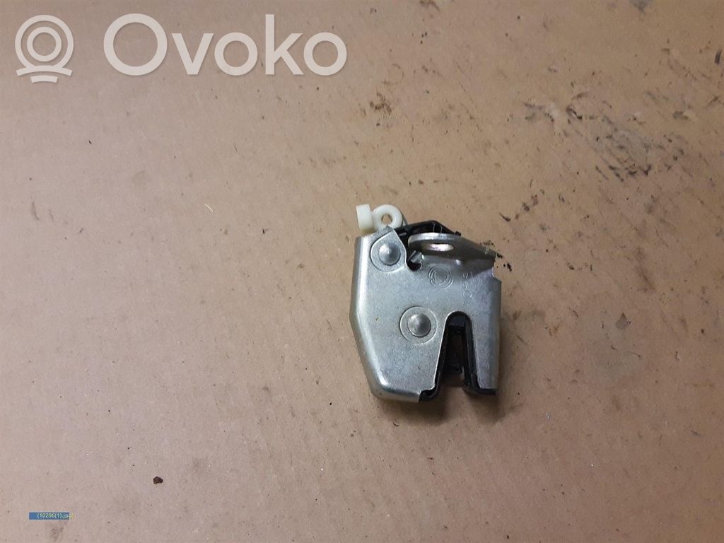 Opel Combo D Rear door lock 