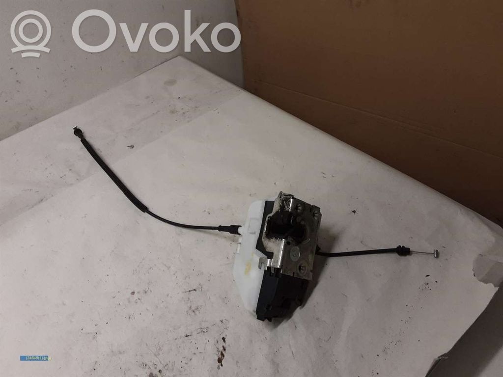 Citroen C3 Priekšpusē slēdzene 