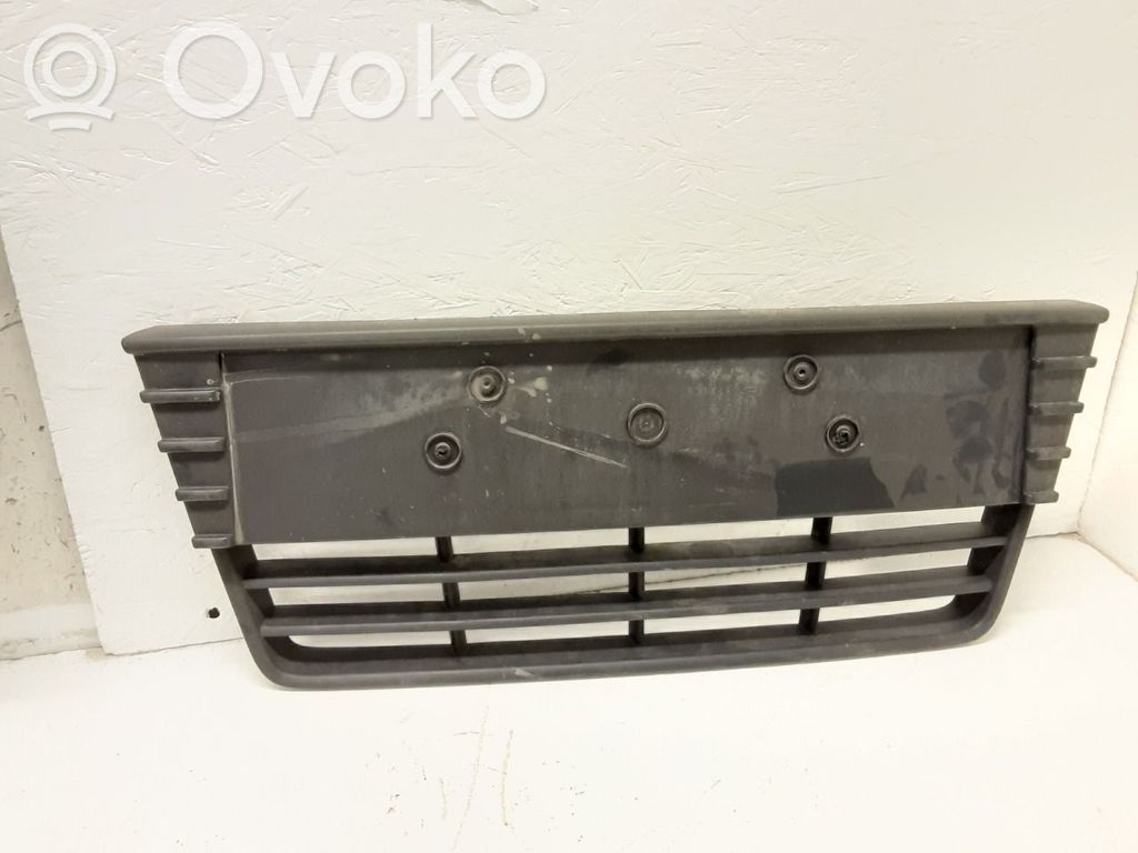 Front bumper lower grill   1718734