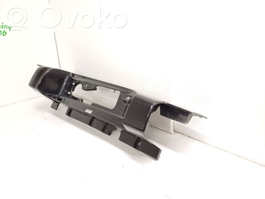 Opel Vivaro Takavalon valaisimen muotolista 