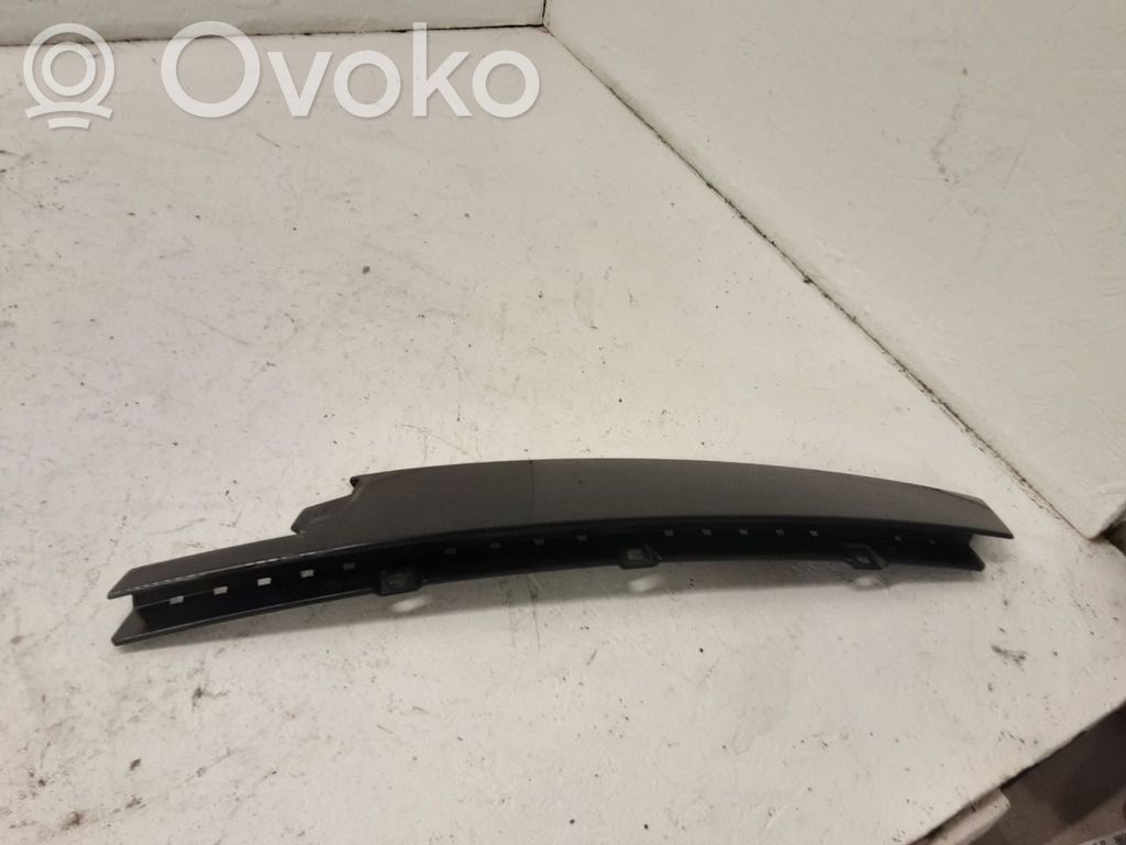 Volvo V40 Mască ușă față (turnată) 