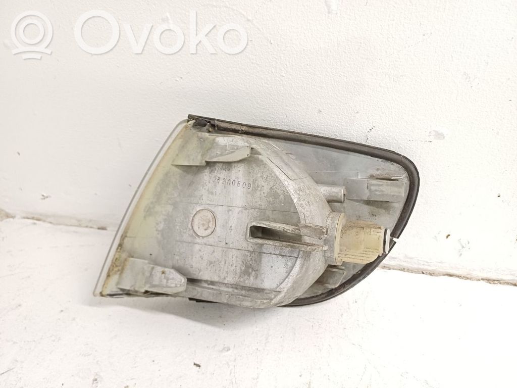 Audi A6 S6 C4 4A Frontblinker 