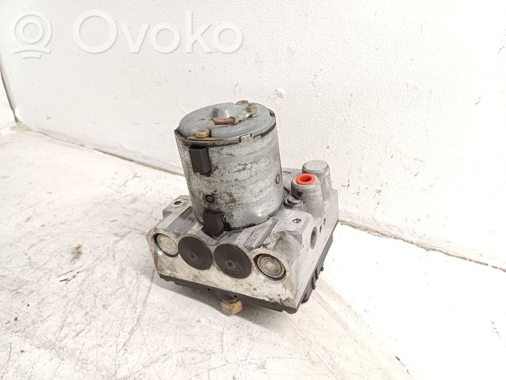 BMW 5 E34 ABS Pump 