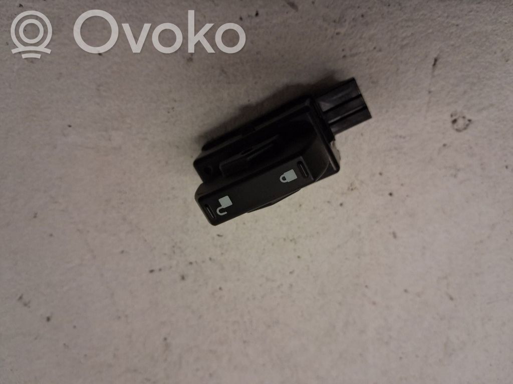 Ford Mustang V Central locking switch button 