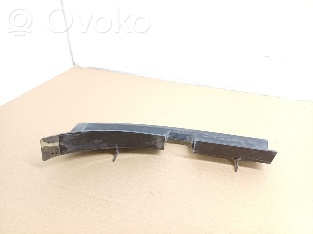 Skoda Octavia Mk3 (5E) Listwa pod lampę tylną 