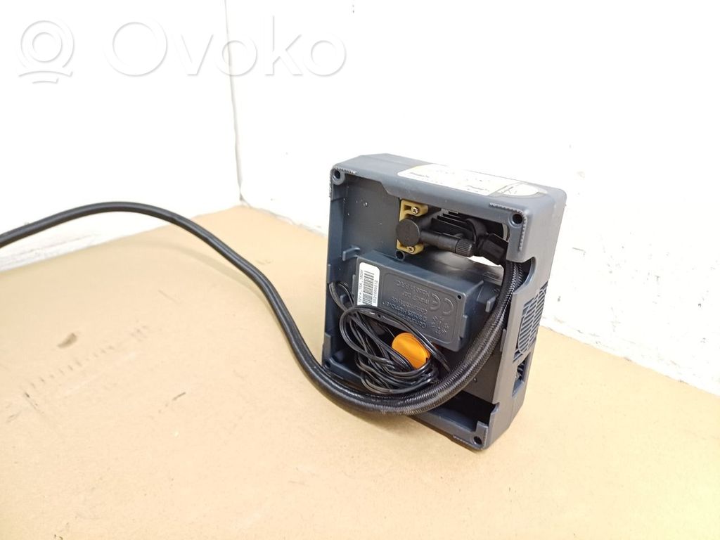 Volvo S90, V90 Tire air pump compressor 