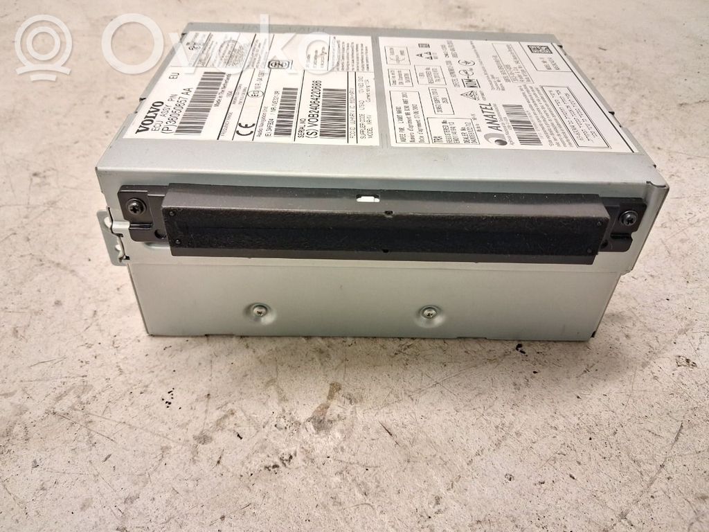 Volvo V40 Cross country Radio/CD/DVD/GPS head unit 