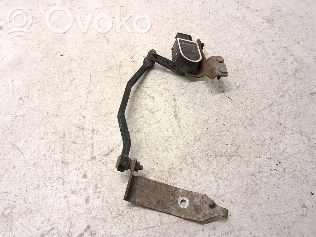Volvo V60 Senzor nivel far 