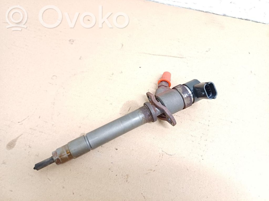 Volvo XC70 Inyector de combustible 