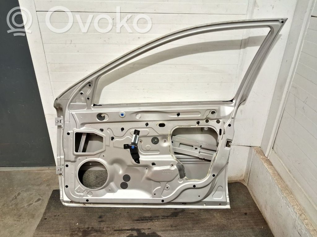 Volvo XC70 Front door 