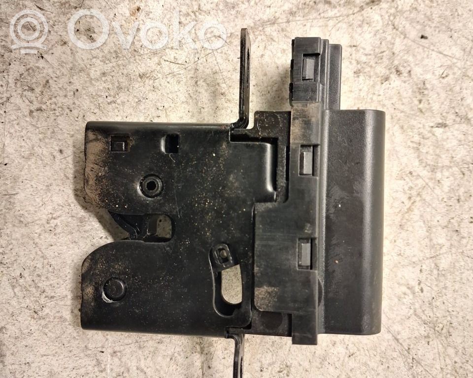 Peugeot 308 Tailgate/trunk/boot lock/catch/latch 
