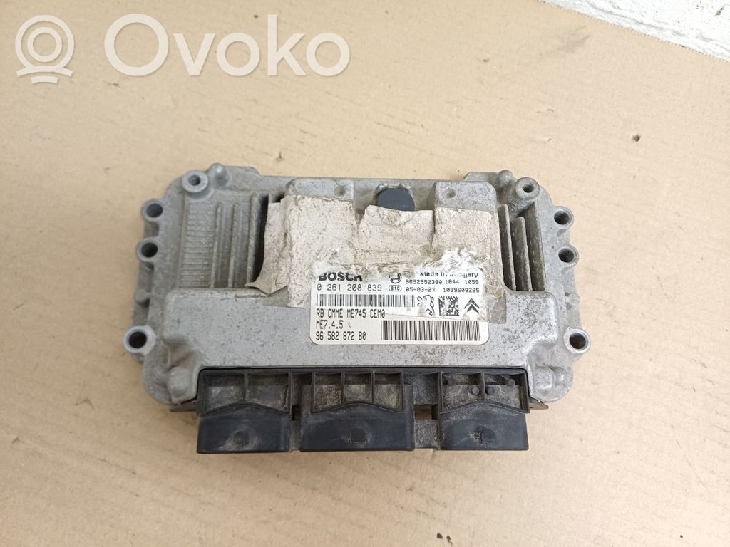 Unité de commande / module d'injection   1940RZ,0261208839,9658287280