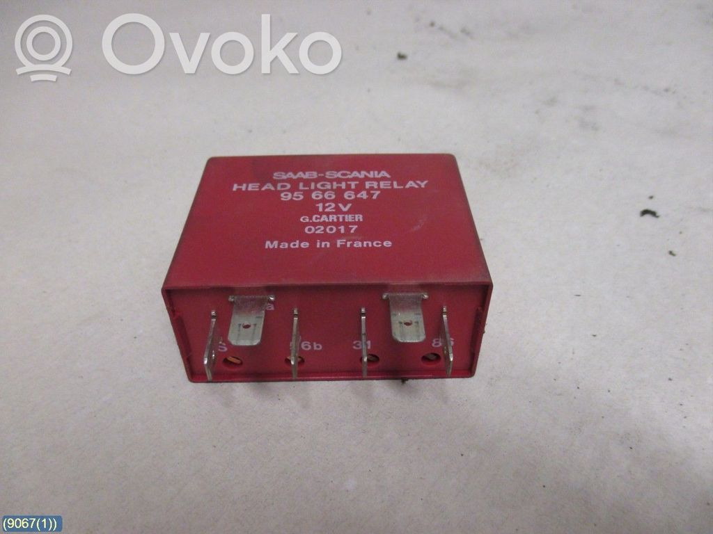 Saab 9000 CS Light relay 