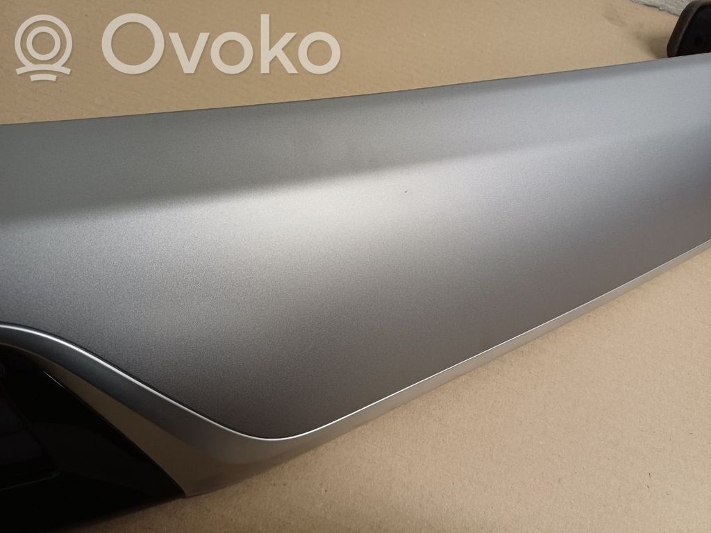 BMW 5 G30 G31 G38 Ramka schowka deski rozdzielczej 