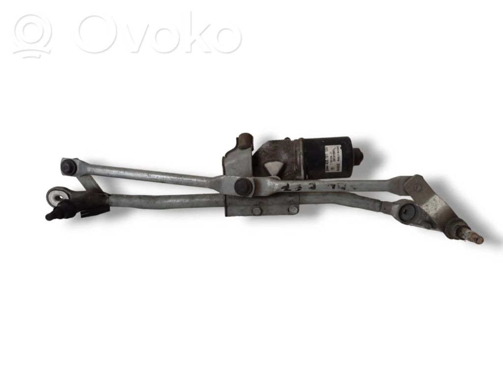 BMW 1 E81 E87 Front wiper linkage and motor 