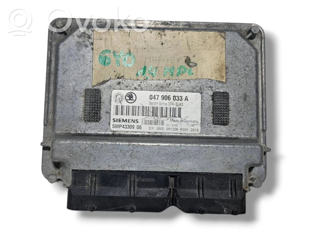 Skoda Fabia Mk1 (6Y) Engine control unit/module 