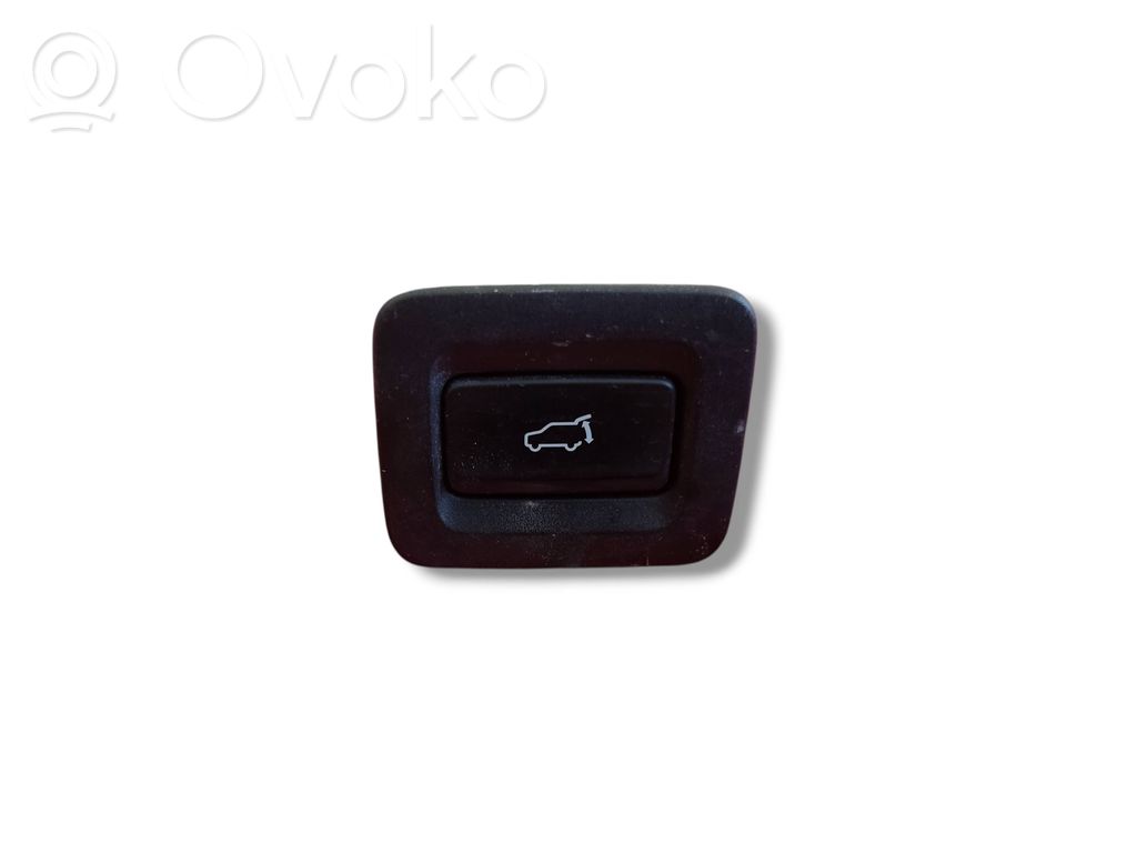 Mazda CX-5 Tailgate/boot open switch button 