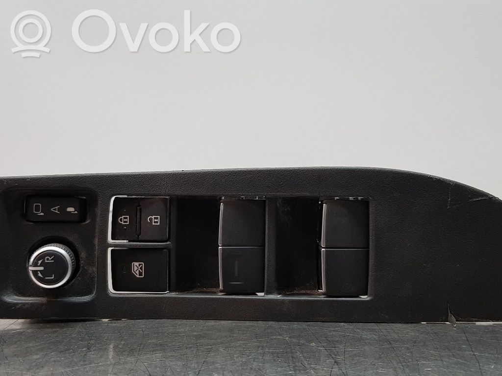 Toyota Corolla E160 E170 Electric window control switch 