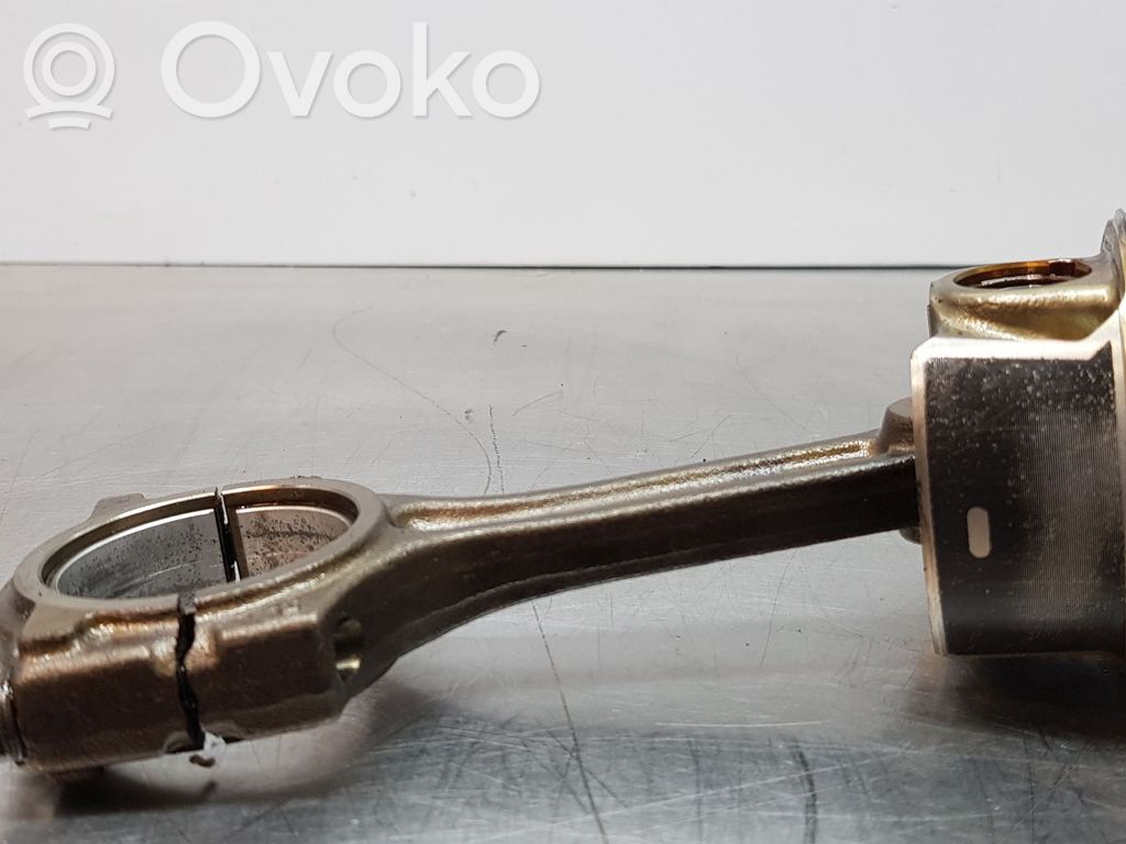 Renault Megane IV Soporte de montaje de la caja de cambios 