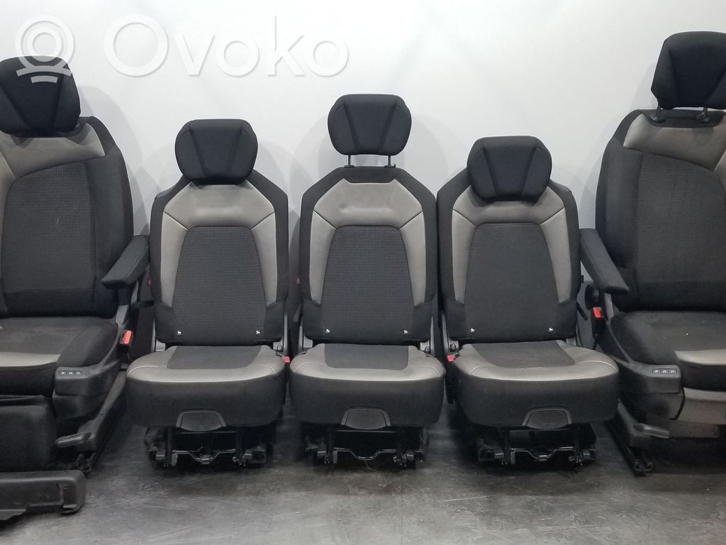 Citroen C4 Aircross Istuinsarja 