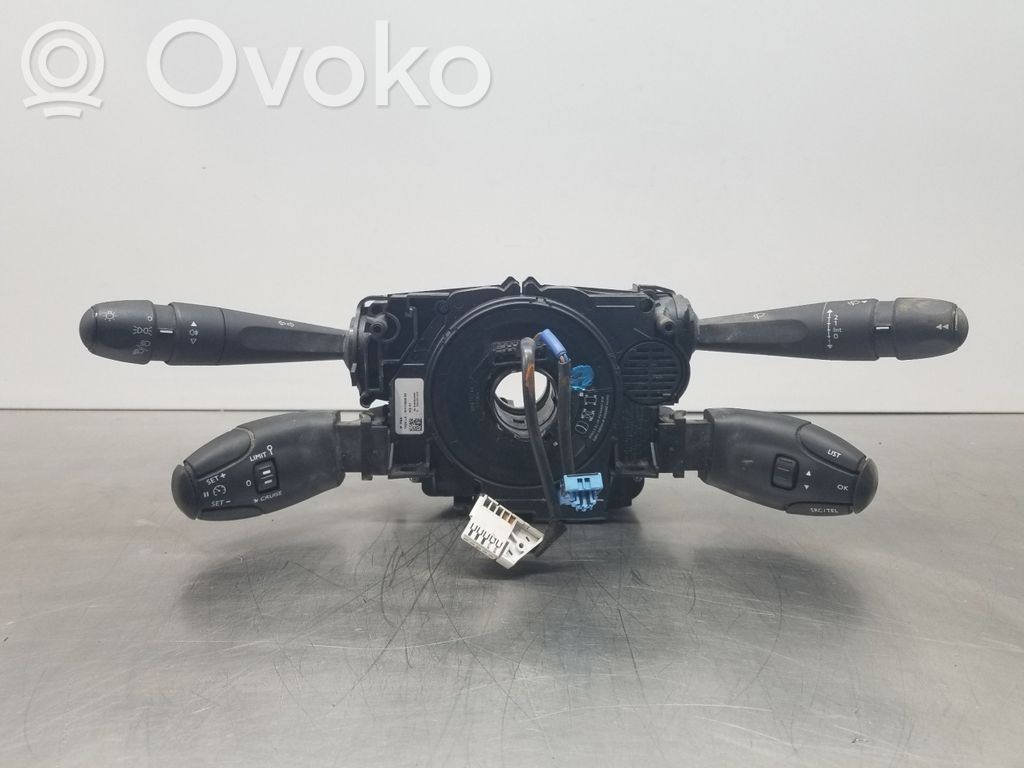 Peugeot Expert Multifunkcinis valdymo jungtukas/ rankenėlė 