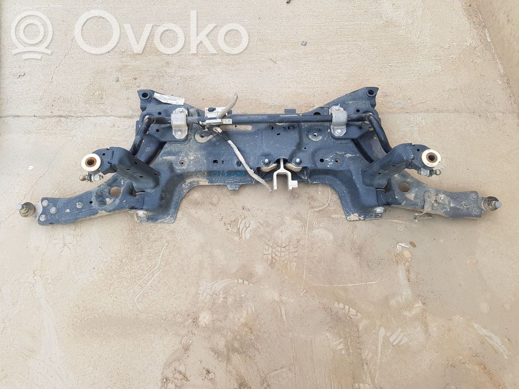 Ford Focus Priekinis traversas 