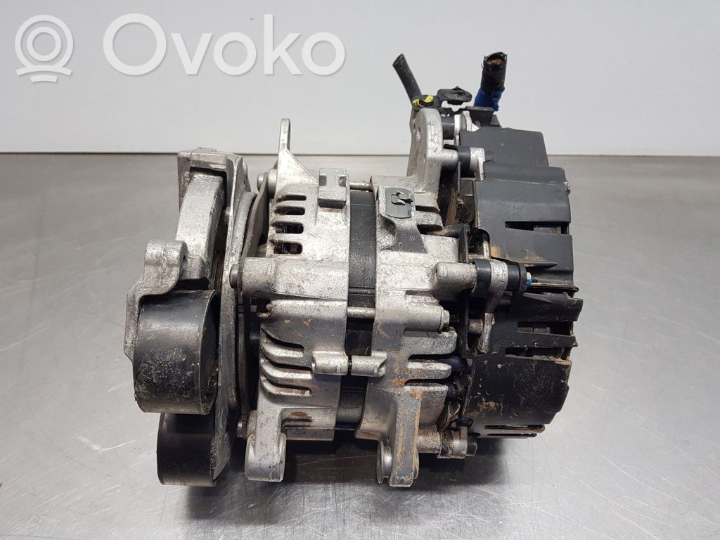 KIA Ceed Ģenerators 