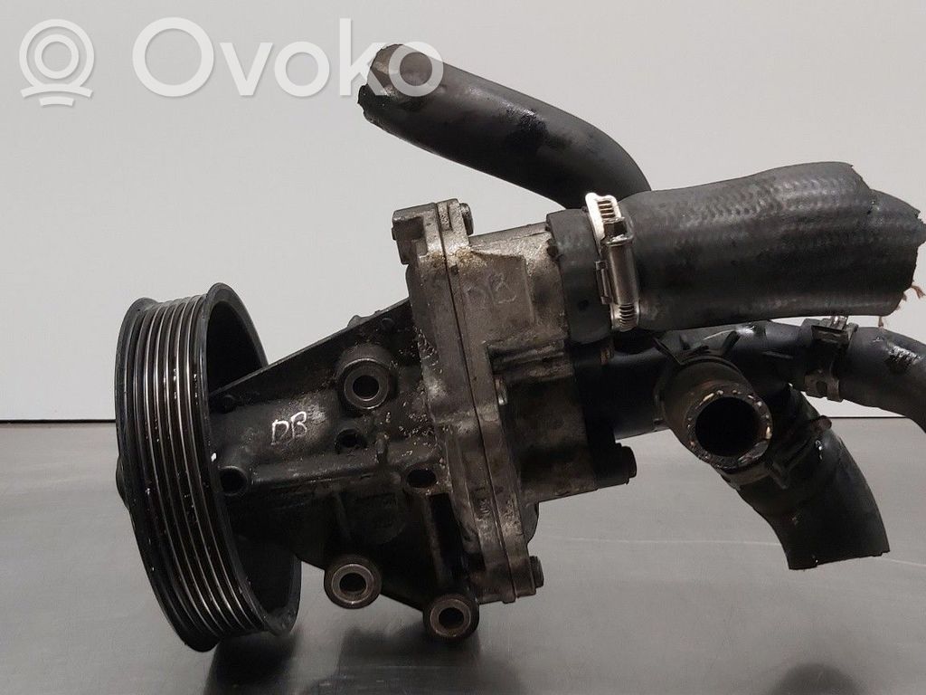 Ford Transit Bomba de agua 