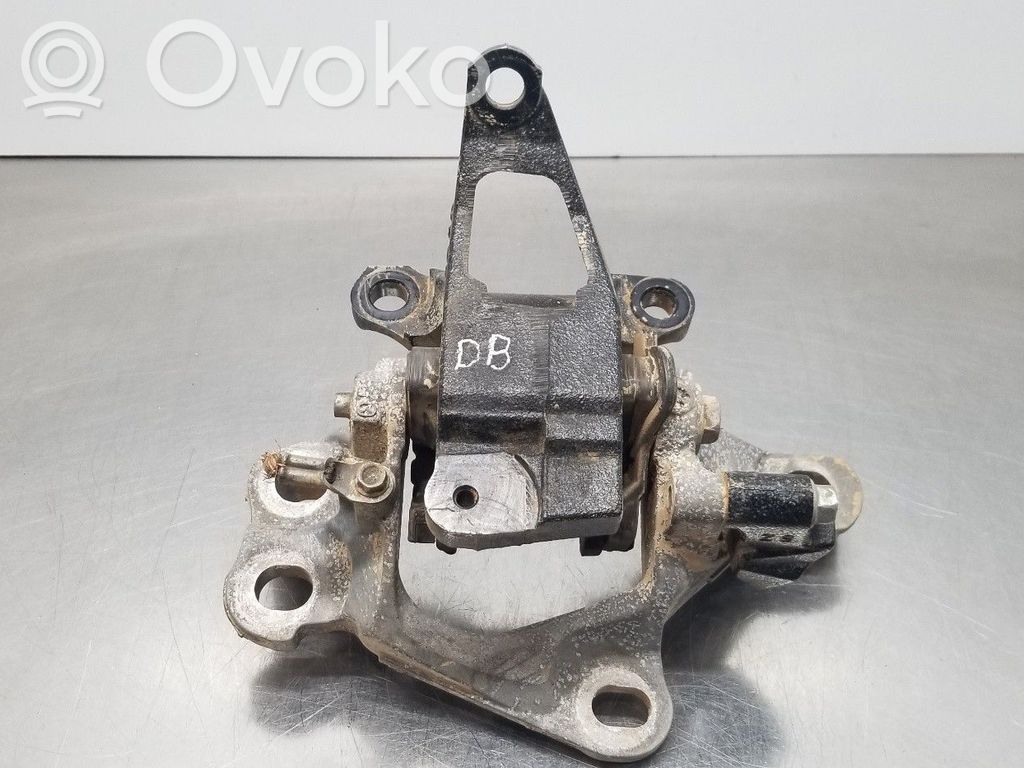 Mazda CX-5 Engine mount bracket 