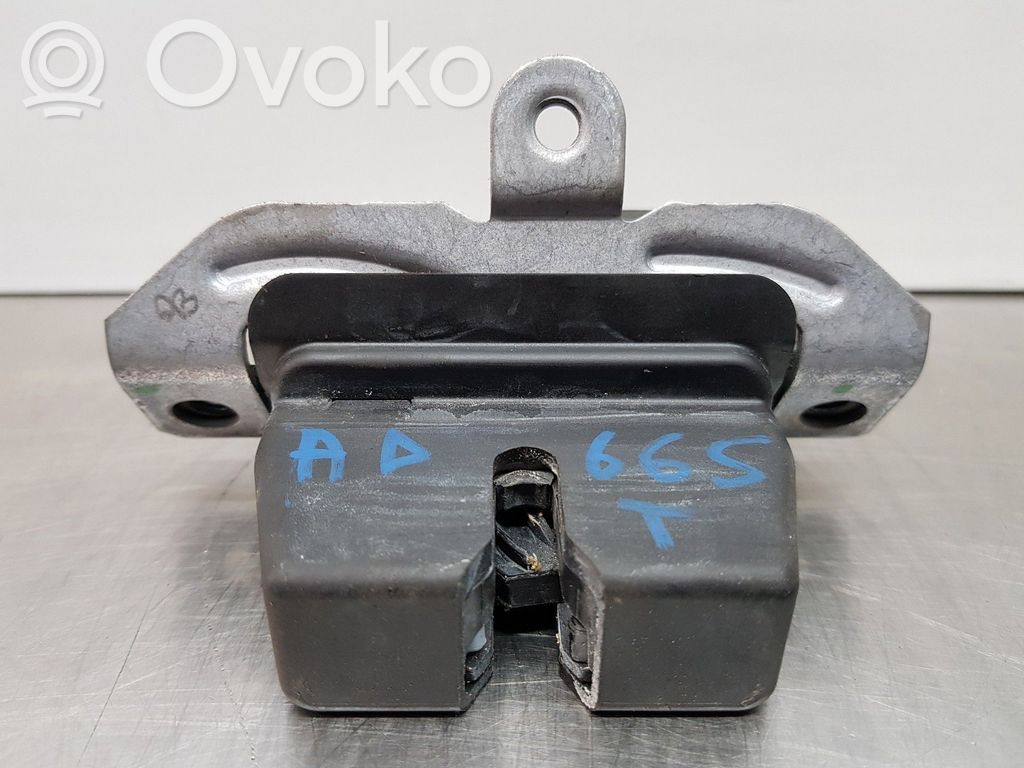 Tailgate lock latch   2177772,H1BAN442A66AA