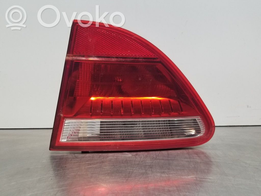 Seat Exeo (3R) Aizmugurējais lukturis virsbūvē 